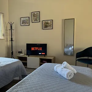  Appartement Private One Bedroom Close To Airport In Malta